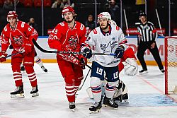 Вратарь-ассистент