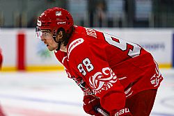 Артём Левинский провёл 100-й матч в ВХЛ